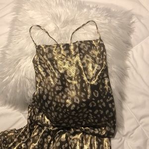 Zara Gold Dress-  NBW Size M- Mid calf length